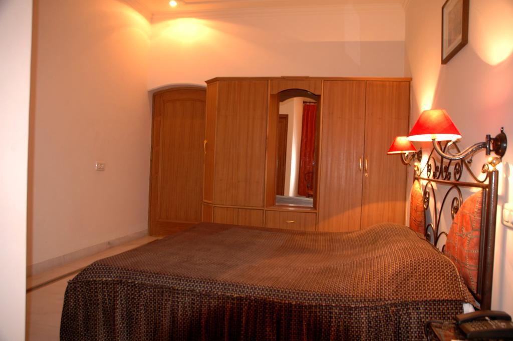 Hotel Ishan Villa Amritsar Exterior photo